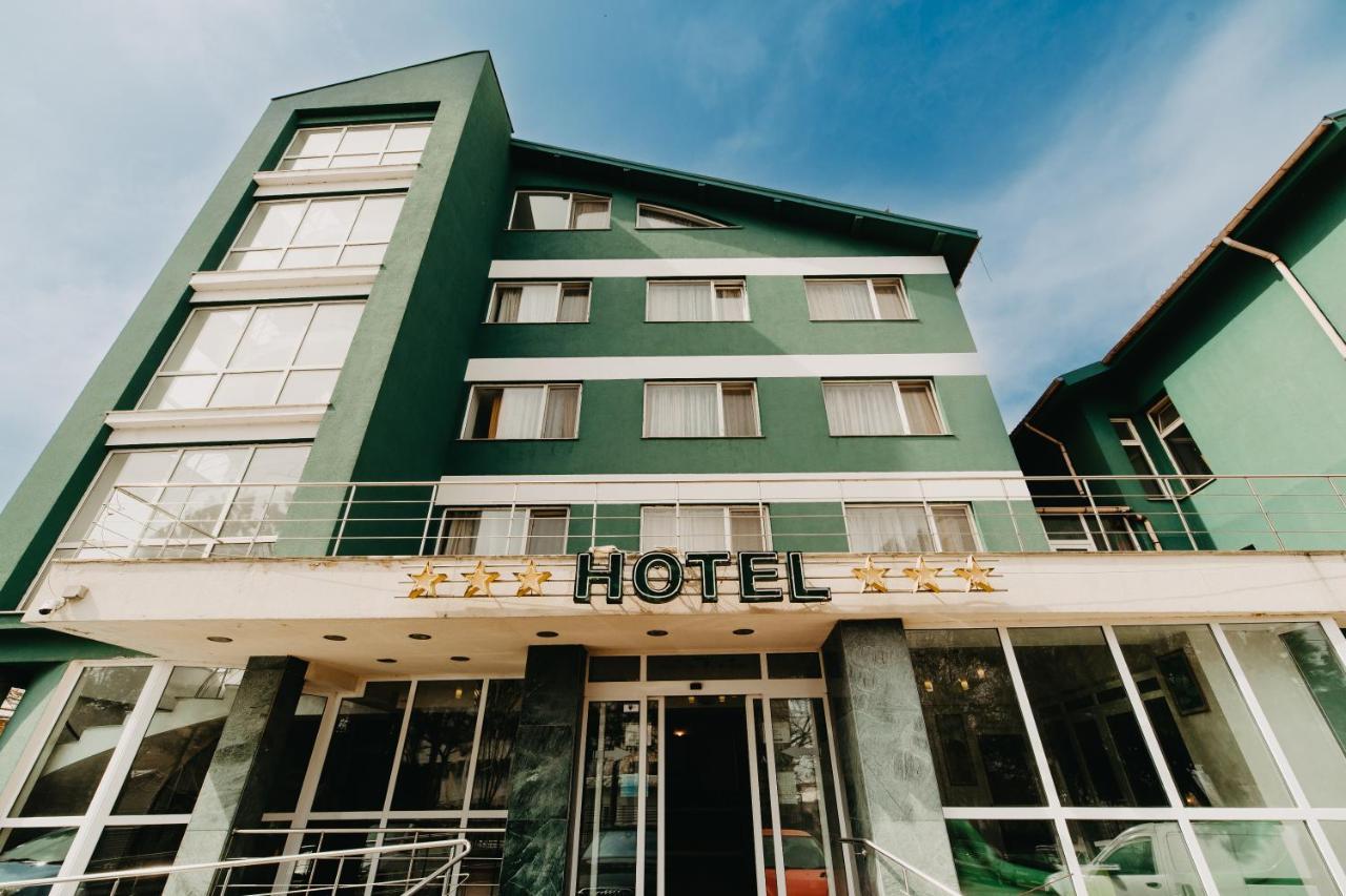 Hotel Atlantis Tulcsa Kültér fotó